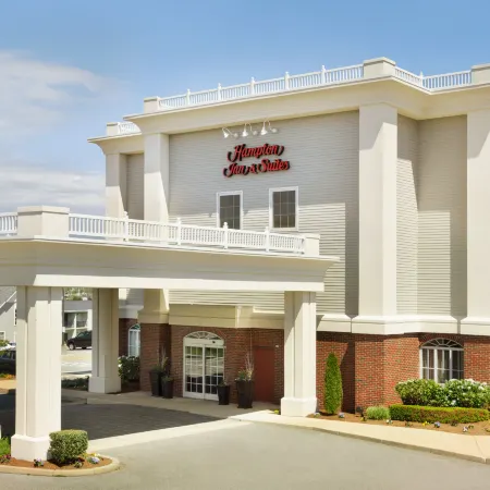 Hampton Inn & Suites Newport/Middletown