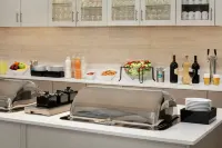 Homewood Suites by Hilton Harlingen - breakfast