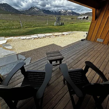 Cozy Cabin 4 Almo Inn near City of Rocks and Castle Rocks Park