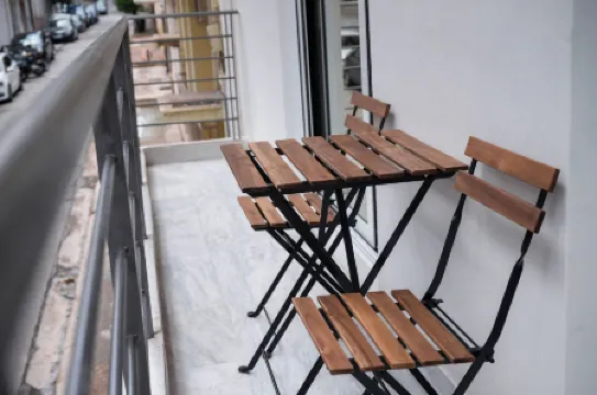 Grec Maison Piraeus by GrecCollection