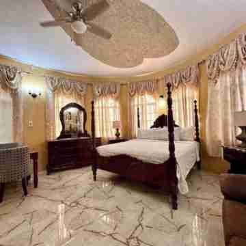 A Rooftop View, Comfort & Event-Ready Spaces - #7 Rooms