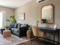 Comfortable Winter Studio Near Downtown Bryan