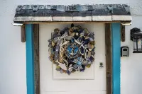 Seaside retreat, just steps from sea at Seabreeze Cottage, Seatown, Gardenstown Hotels in Gardenstown