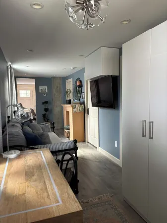 Cozy Coastal Escape + Pool