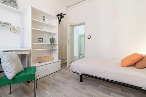 Very fresh cozy app.to just ristr. for fam. even long stay