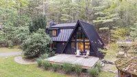 Black Pines A-Frame – A Cozy Catskills Retreat