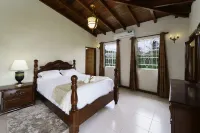 Beautiful house moments from the beach Hotels in Prospect