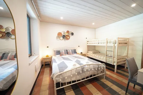 Cozy and charming medieval tower in Tuscany in strategic locations.