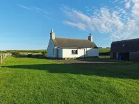 Cosy Highland retreat with countryside and sea views. - Wifi