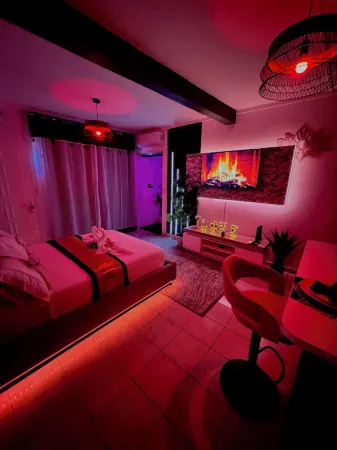 Sensoria Suit "dare to escape in love