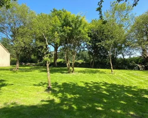 Family home in Trébeurden close to beaches and hiking trails. Hotels in Trébeurden