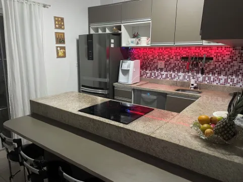 Summer house, perfect for large families 巴拉那州蓬塔爾酒店