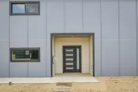 Stunning Retreat in SW Michigan! Just minutes away from wineries and breweries.