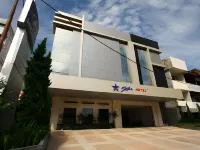 Star Hotel - parking