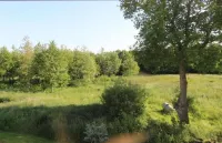 STUDIO EAST private kitchen and bathroom wc Hotels in Loudeac