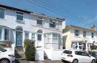 Cute Newlyn Home With Whole View. Perfect Location Hotels in Newlyn