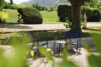 Le Mas des Chevaux, Authentic Provencal Mas with swimming pool for 12 people