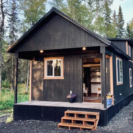 Private Kenai cabin near ocean/airport/fishing