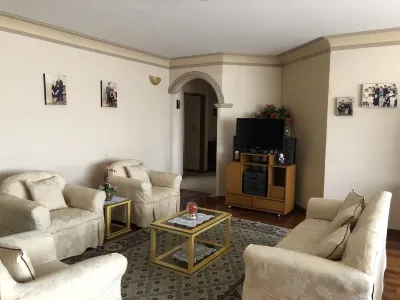 Enjoy Cochabamba from the heart of the city โรงแรมใน