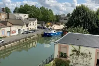 Gîte du canal Hotels in Montargis