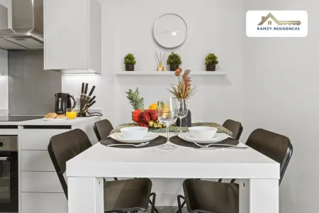 Cosy & Spacious Studio 20% OFF with Parking - Hemel Hempstead Отели в г. Хемел-Хемпстед