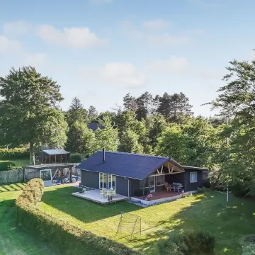 "Meglena" - 250m from the sea