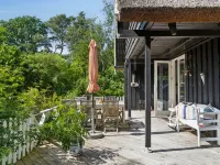 "Nanya" - 700m from the sea