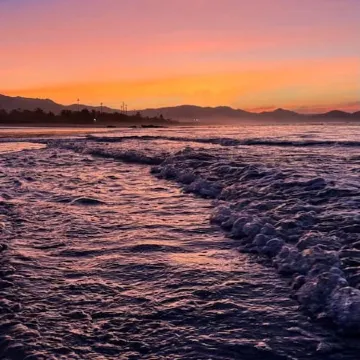 House 7 SUITES w / air 150 m from the beach - Cond. closed - Lit. N./ SP