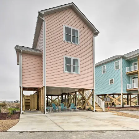 'The Tipsy Flamingo' ~ Incredible Salt Marsh Views
