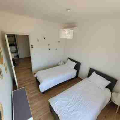 Propriano: Sea view, Waterfront Rooms