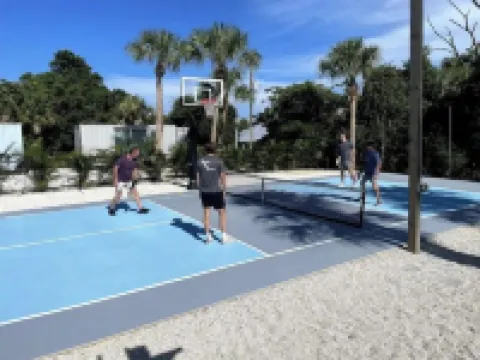 Containing Luxury in Jensen Beach-Sandollar Hotels in Jensen Beach