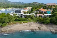 Flamingo Marina Private Beachfront Escape - Boutique