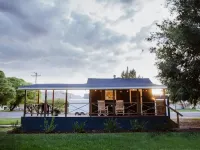 Updated cozy farmhouse Hotels in Richfield