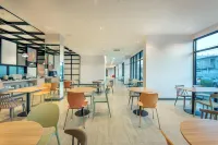 Plaai Plus Hotel Bowin Hotels in Pluak Daeng District