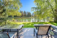 Mirror Pond 2 Bedroom Bungalow by Redawning