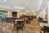 Best Western Plus Valdosta Hotel  Suites - breakfast