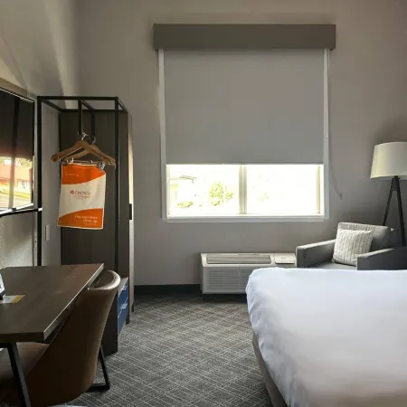 Comfort Inn & Suites Calhoun South