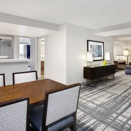 Embassy Suites by Hilton Orlando International Drive Convention Center