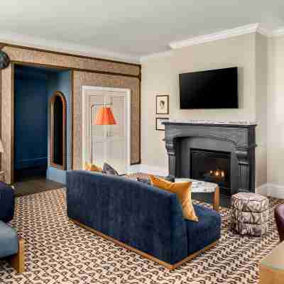 The Louie, A Davenport Hotel, Autograph Collection Rooms