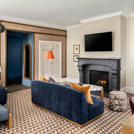 The Louie, A Davenport Hotel, Autograph Collection