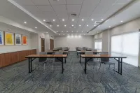 Holiday Inn Express JASPER by IHG - parking