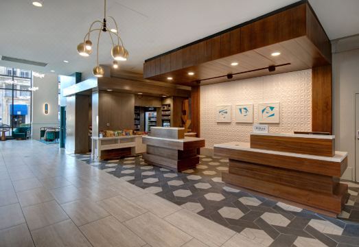 힐튼 가든 인 테레 호트의 레스토랑 이미지