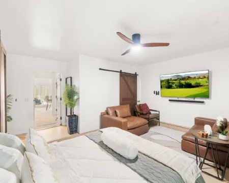 Cozy Casita in Enjoyable Coachella with AC, Fitness Room, WiFi, Peacefulness… コーチェラのホテル