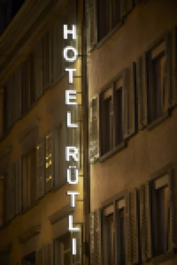 Hotel Rutli Hotel berhampiran Muzium Negeri