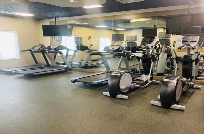 Holiday Inn Express & Suites Perry-National Fairground Area by IHG photo 4