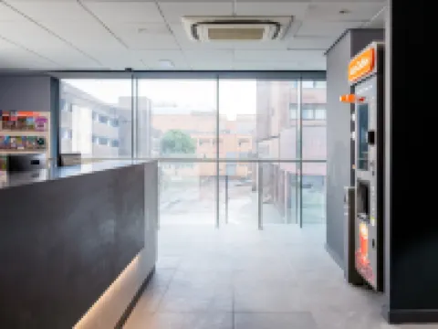 イージーホテル グラスゴー グラスゴーのホテル