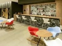 宜必思格拉納達卡利酒店 - 酒吧
