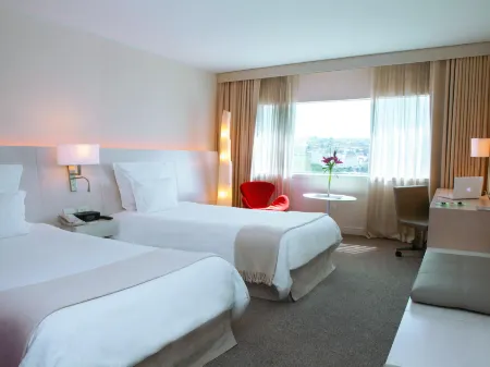 Pullman Rosario City Center Отели в г. Росарио