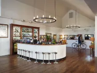 The Reef House Adults Retreat - bar