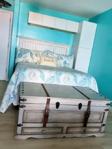 Stylish Renovated Getaway with Stunning Views - Siren's Song at Sapphire Village